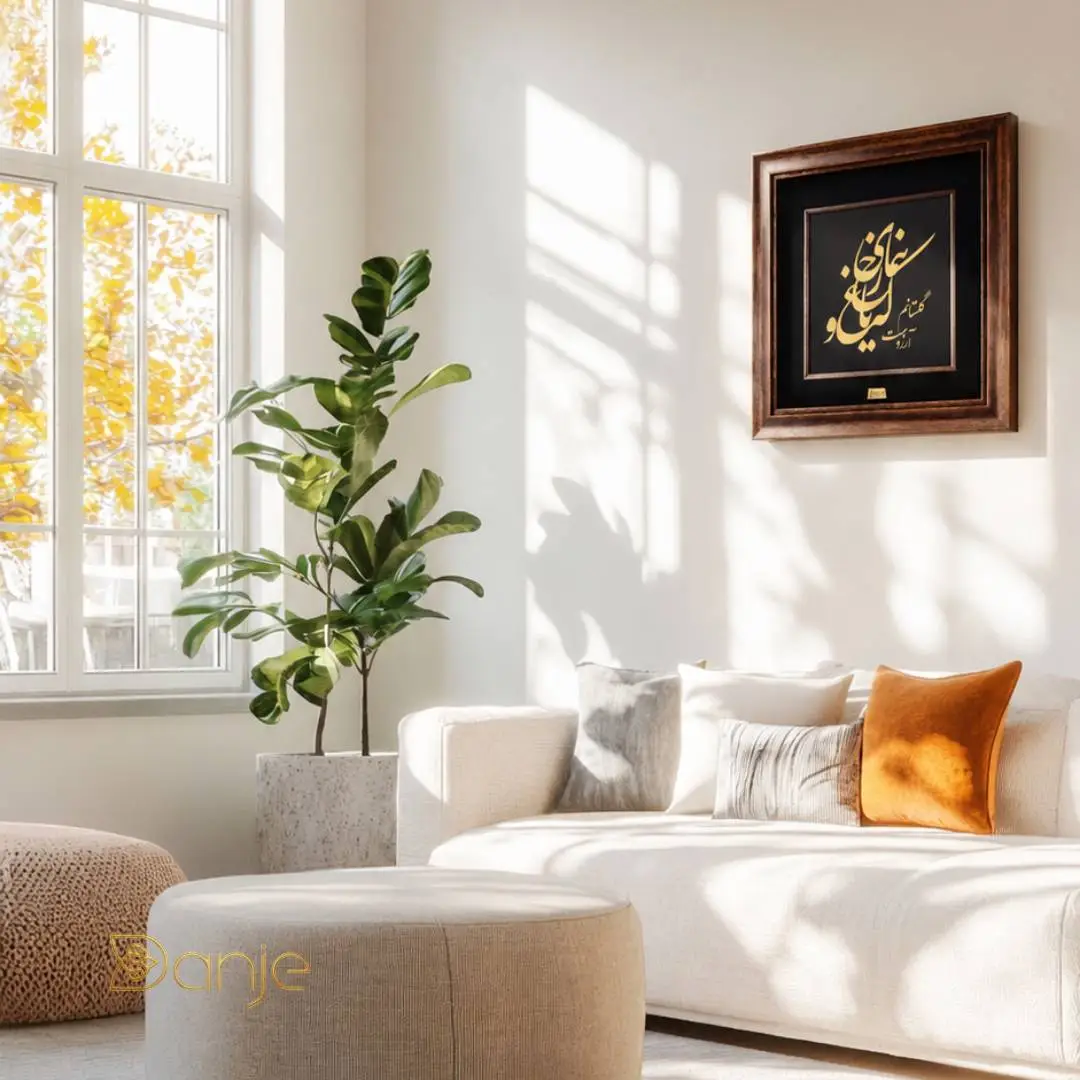 فرآیند دست‌ساز طلاکوبی در کارگاه گالری دانژه